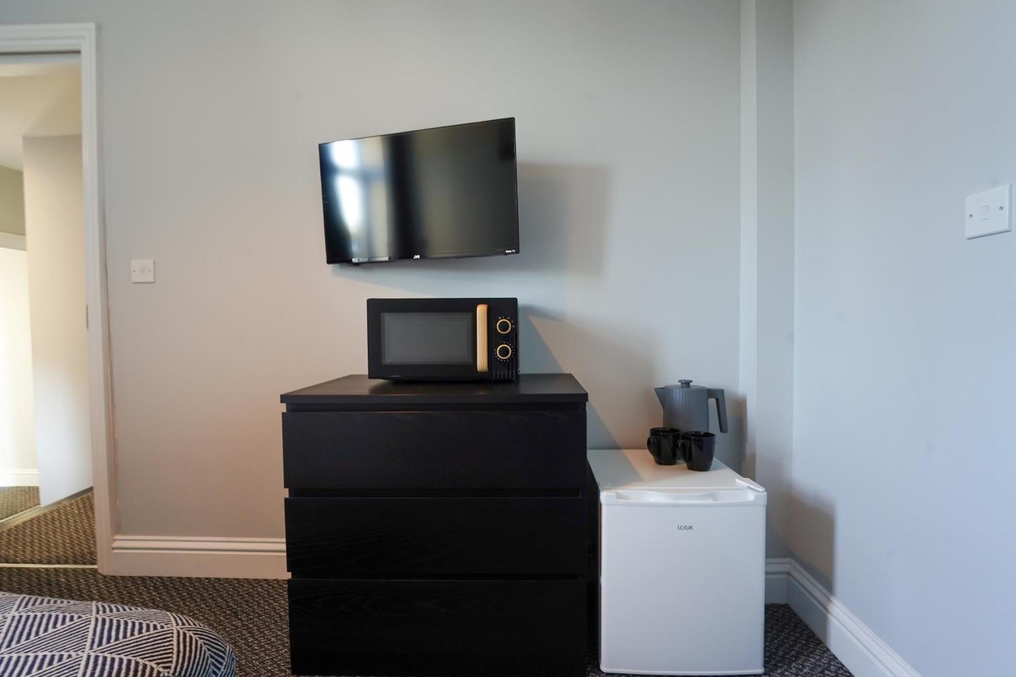En-Suite Double Rooms, Smart Tv Comfy Style Llanelli Eksteriør billede