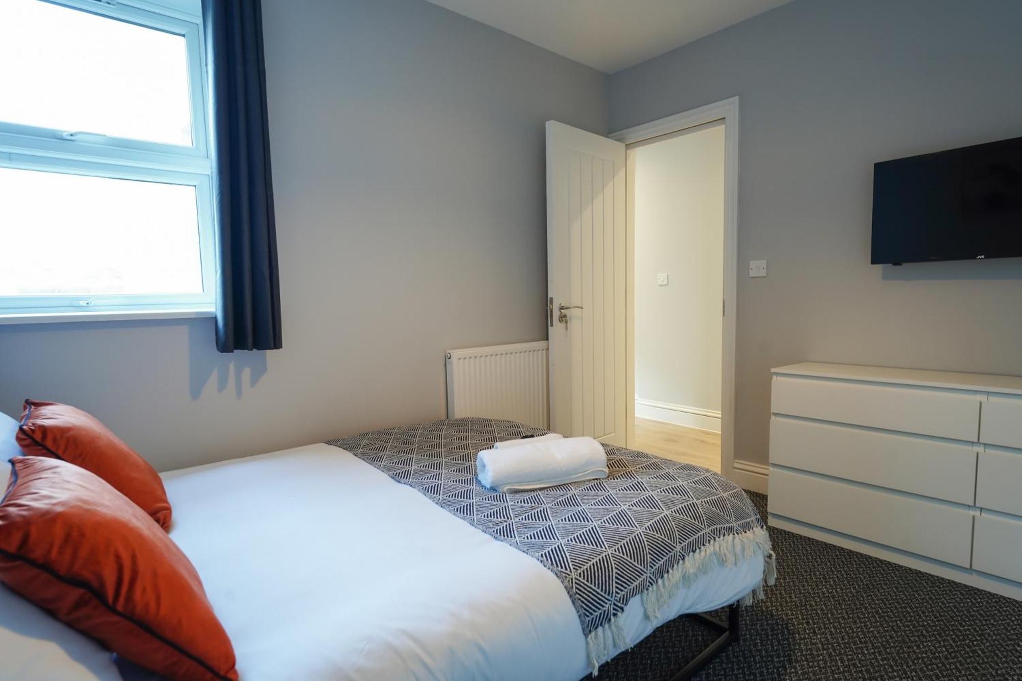 En-Suite Double Rooms, Smart Tv Comfy Style Llanelli Eksteriør billede