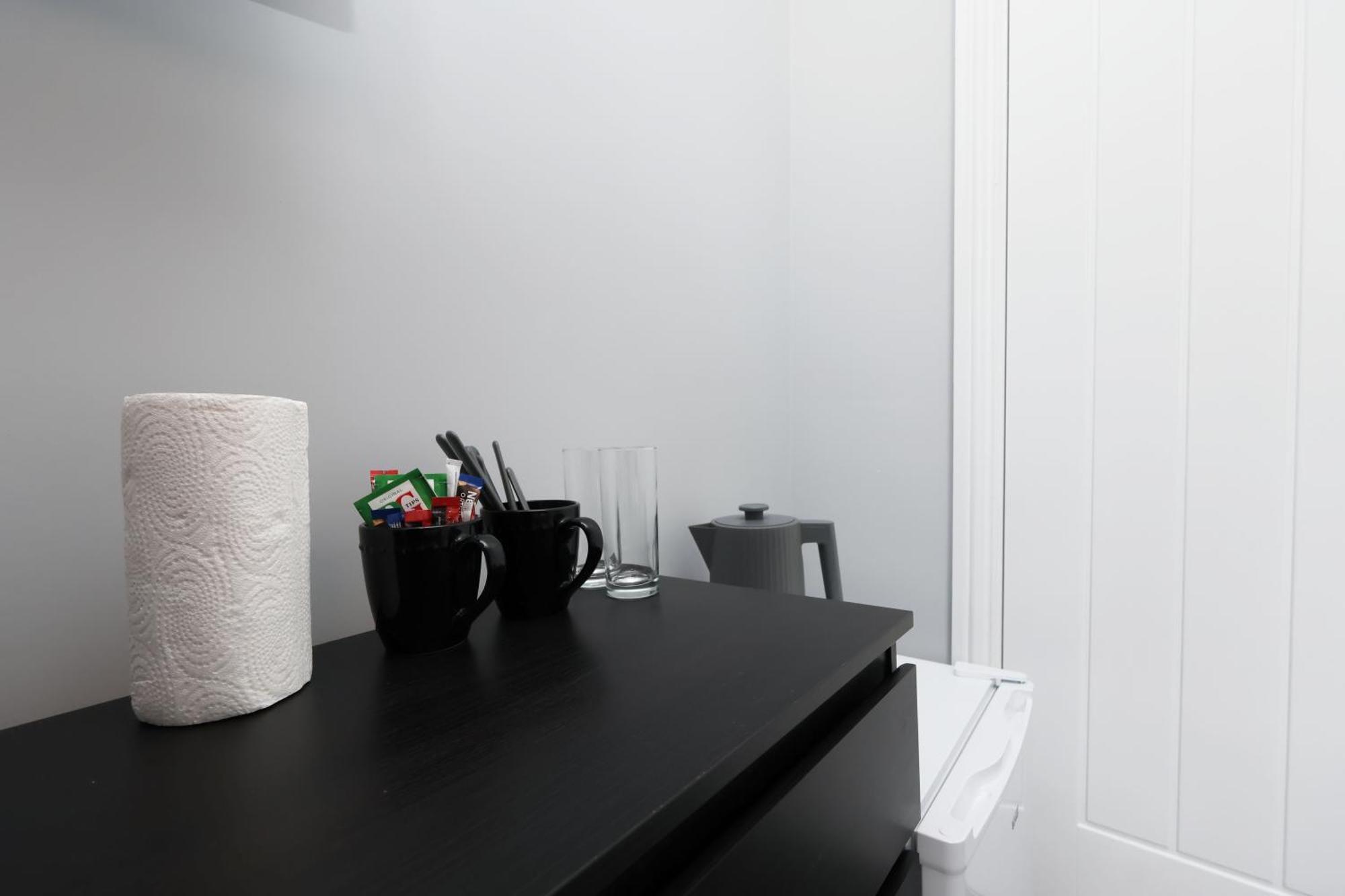 En-Suite Double Rooms, Smart Tv Comfy Style Llanelli Eksteriør billede