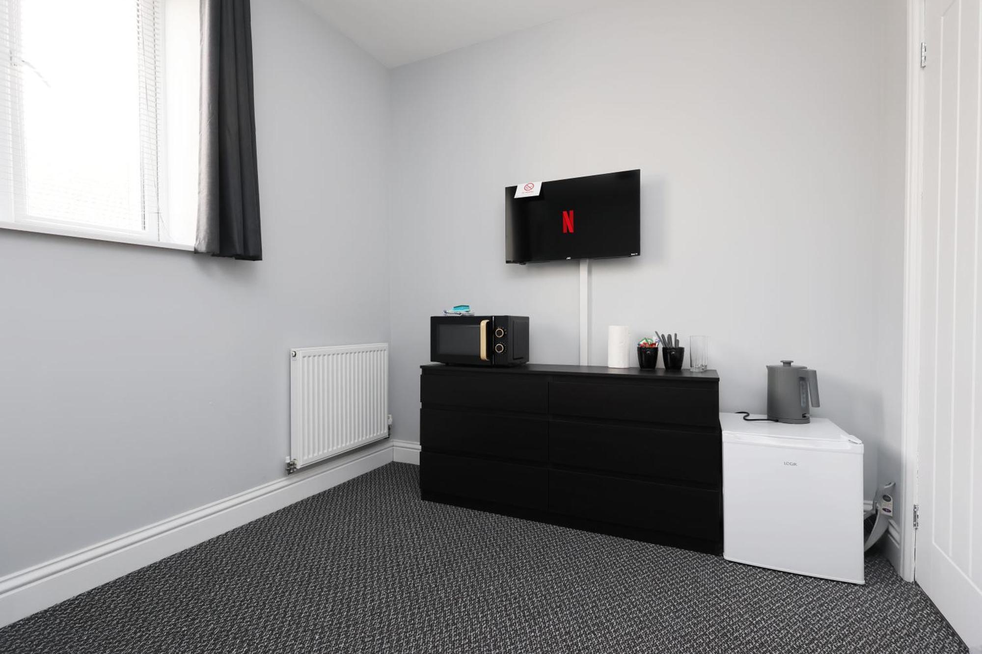 En-Suite Double Rooms, Smart Tv Comfy Style Llanelli Eksteriør billede