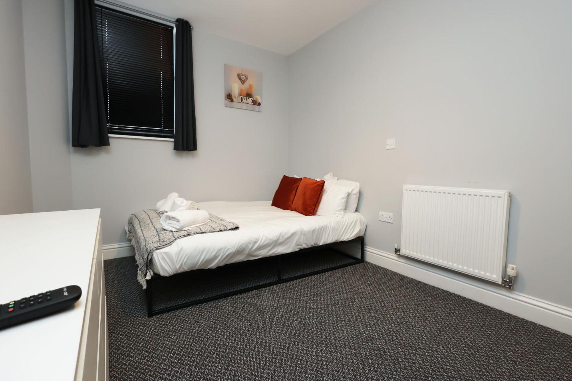En-Suite Double Rooms, Smart Tv Comfy Style Llanelli Eksteriør billede